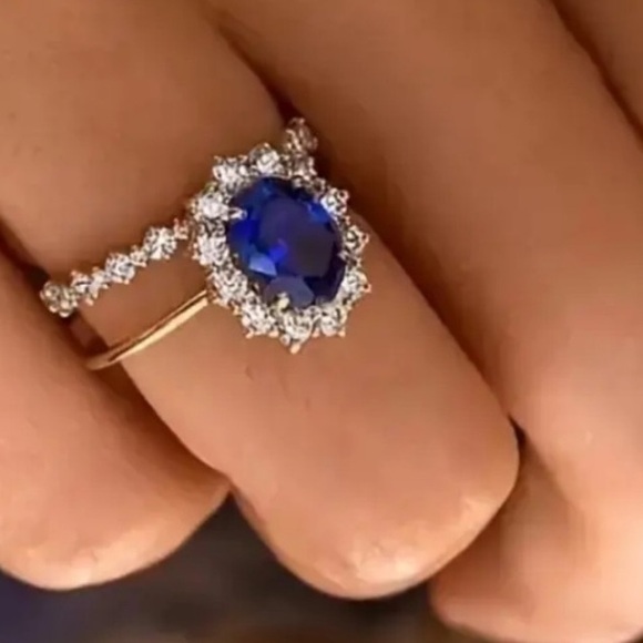 Jewelry - Elegant Sapphire and Diamond Ring Set